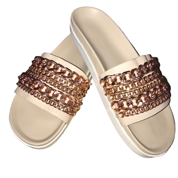 Kendall & Kylie Shiloh Chain Slip On Sandals Summers Slides Size 10 - Picture 1 of 7